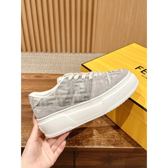 Fendi Sneakers