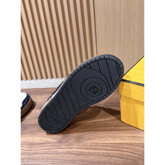 Fendi Sneakers