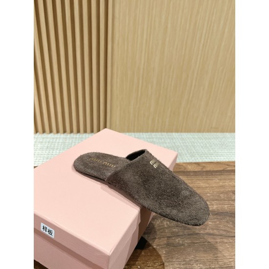 MiuMiu Slippers