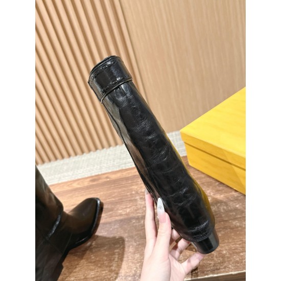Fendi Boots