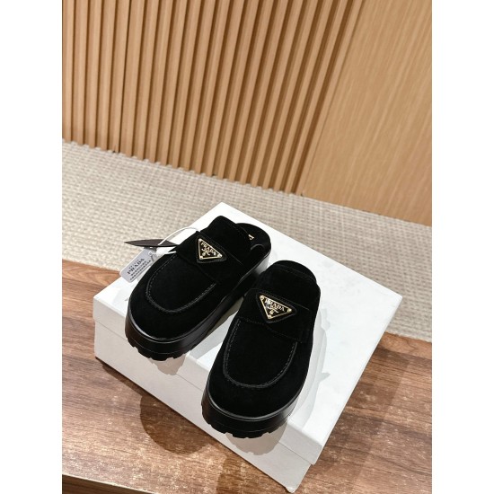 Prada Slippers and mules