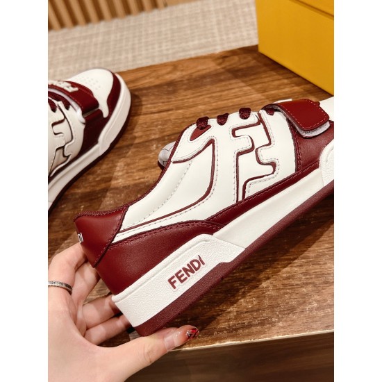 Fendi Sneakers