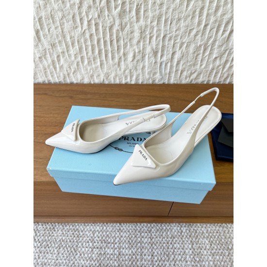 Prada Pumps and ballerinas