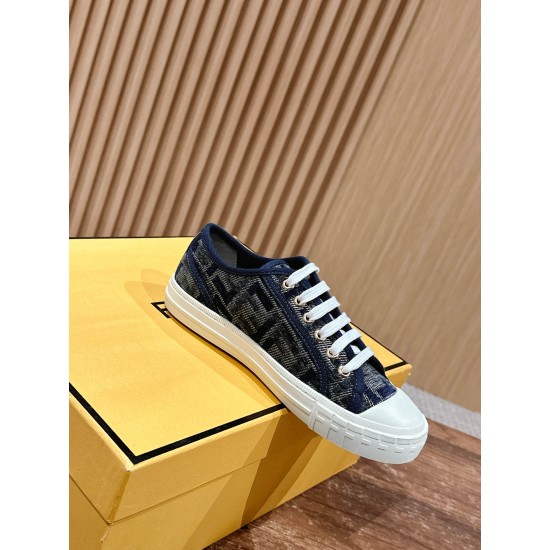Fendi Sneakers