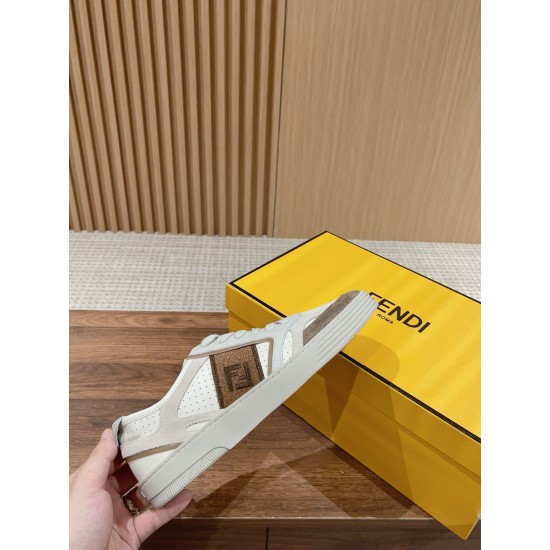 Fendi Sneakers