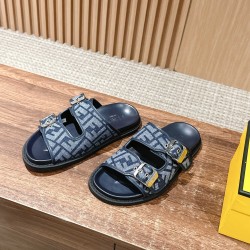 Fendi Slippers and sandals