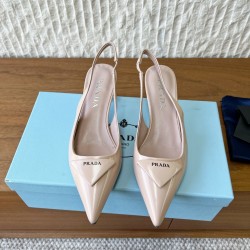 Prada Pumps and ballerinas