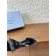 Prada Pumps and ballerinas