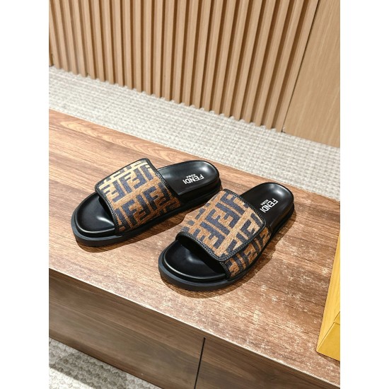 Fendi Slippers and sandals