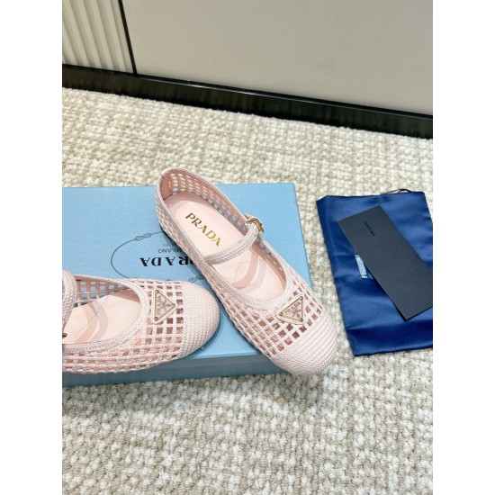 Prada Pumps and ballerinas