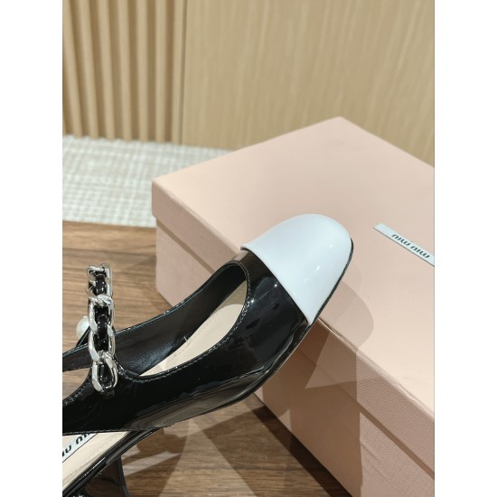 MiuMiu Sandals
