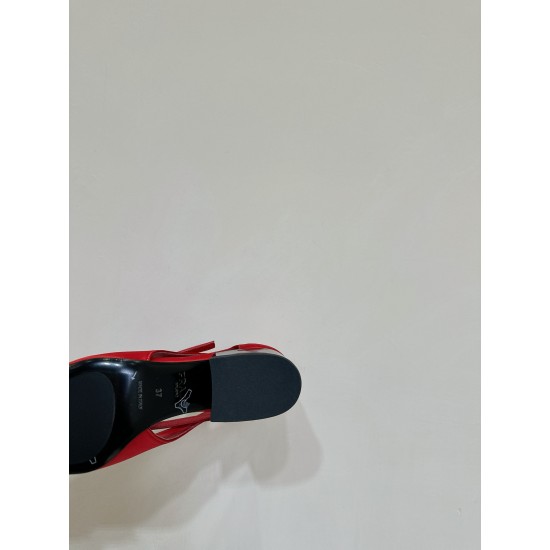 Prada Pumps and ballerinas