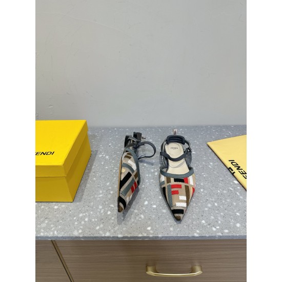 Fendi Slippers and sandals