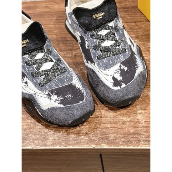 Fendi Sneakers