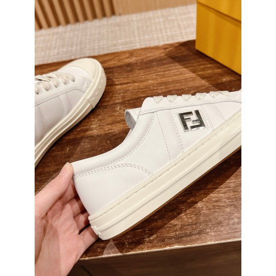 Fendi Sneakers