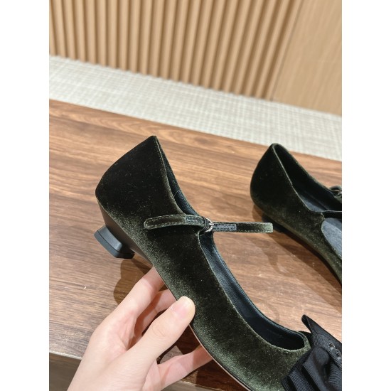 MiuMiu Sandals