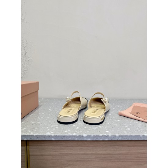 MiuMiu Slippers