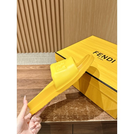 Fendi Slippers and sandals