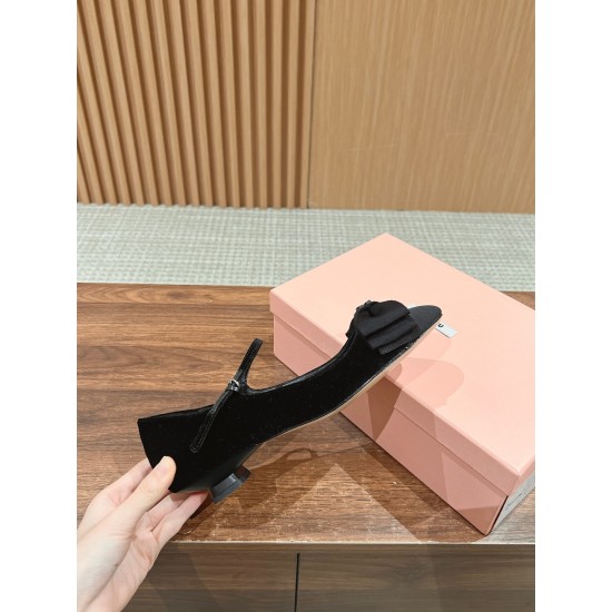 MiuMiu Sandals