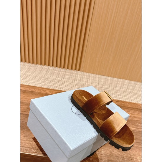 Prada Slippers and mules