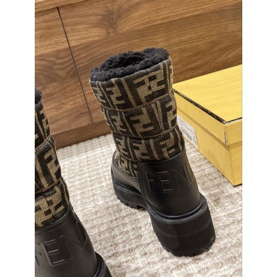 Fendi Boots