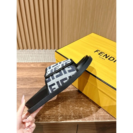 Fendi Slippers and sandals