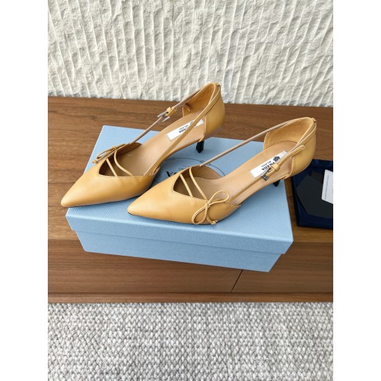 Prada Pumps and ballerinas