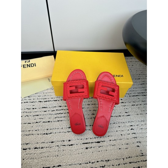 Fendi Slippers and sandals