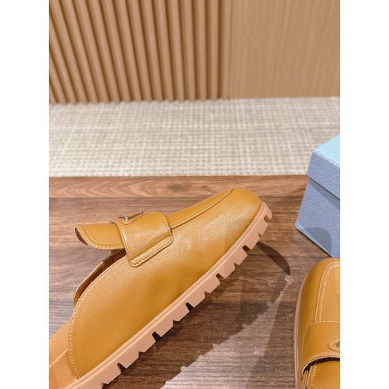 Prada Slippers and mules