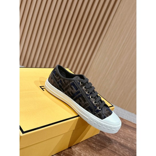 Fendi Sneakers