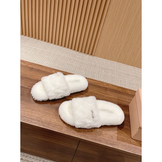 MiuMiu Slippers