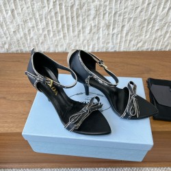 Prada Pumps and ballerinas