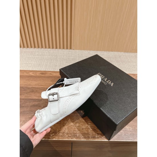 Prada Slippers and mules