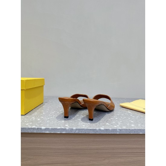 Fendi Slippers and sandals