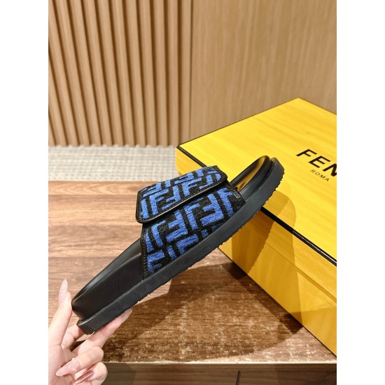 Fendi Slippers and sandals
