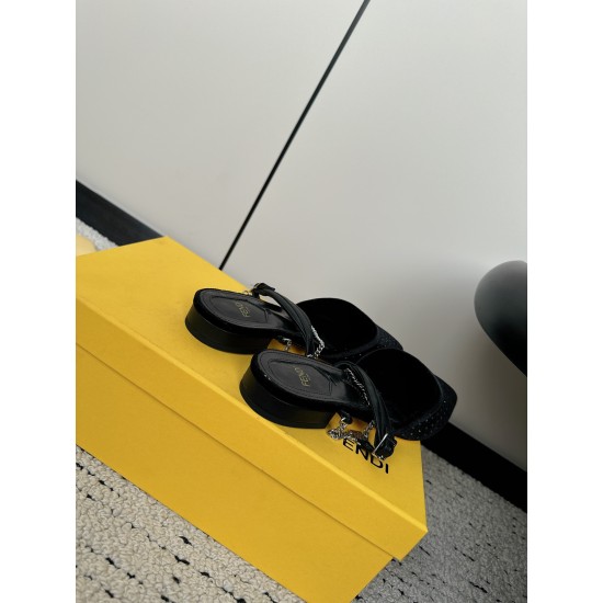 Fendi Slippers and sandals