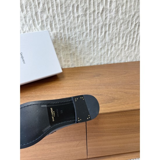 YSL Flats