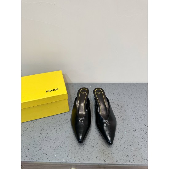 Fendi Slippers and sandals