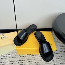Fendi Slippers and sandals
