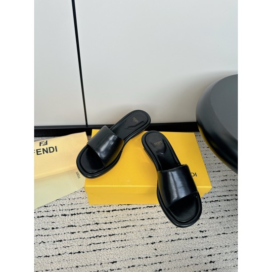 Fendi Slippers and sandals