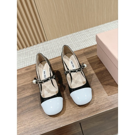 MiuMiu Sandals