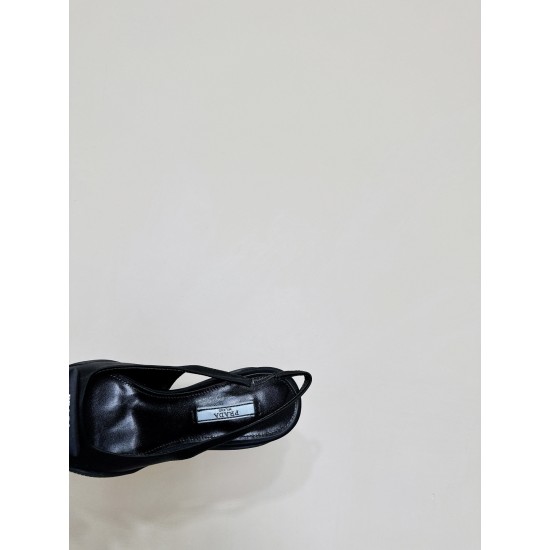 Prada Pumps and ballerinas
