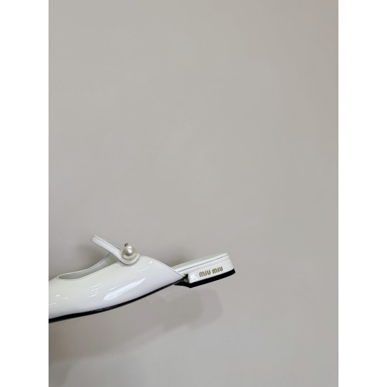 MiuMiu Slippers