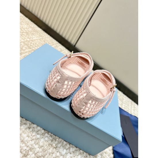 Prada Pumps and ballerinas