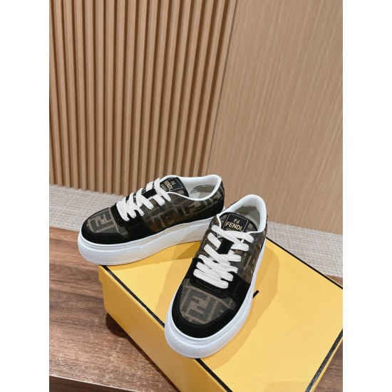 Fendi Sneakers