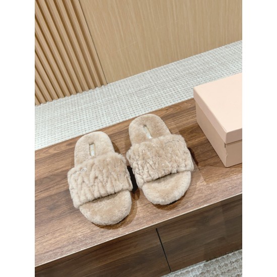 MiuMiu Slippers