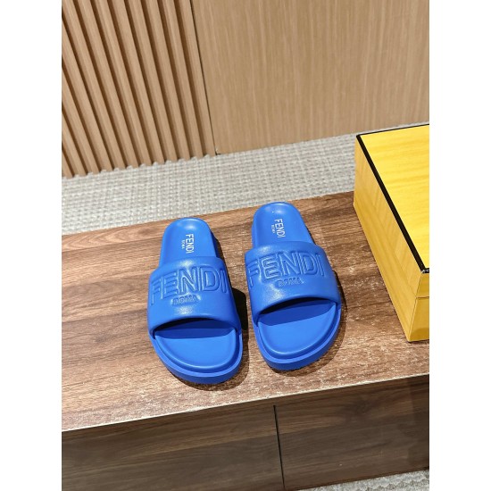 Fendi Slippers and sandals