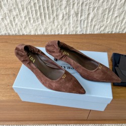 Prada Pumps and ballerinas