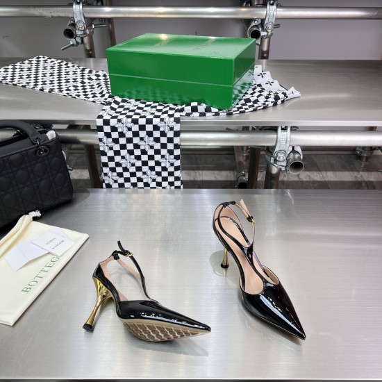 Bottega Veneta Pumps & Heels