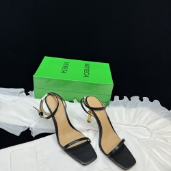 Bottega Veneta Pumps & Heels